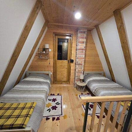 Durmitor Chill Chalet 자블야크 외부 사진