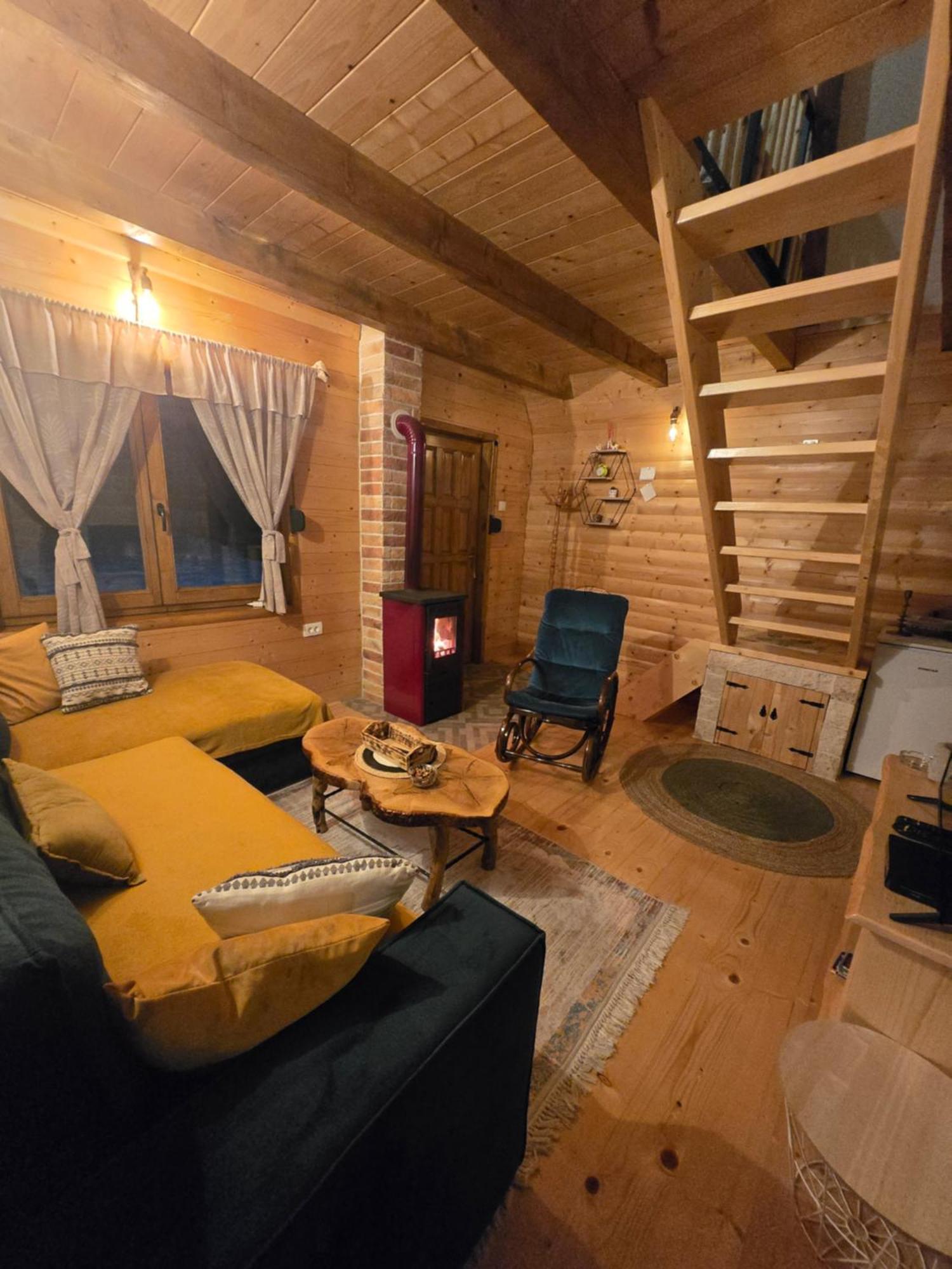 Durmitor Chill Chalet 자블야크 외부 사진